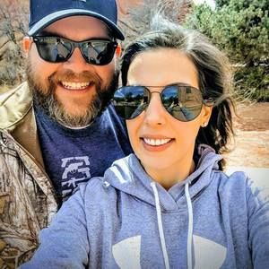 Meet your Posher, Adara